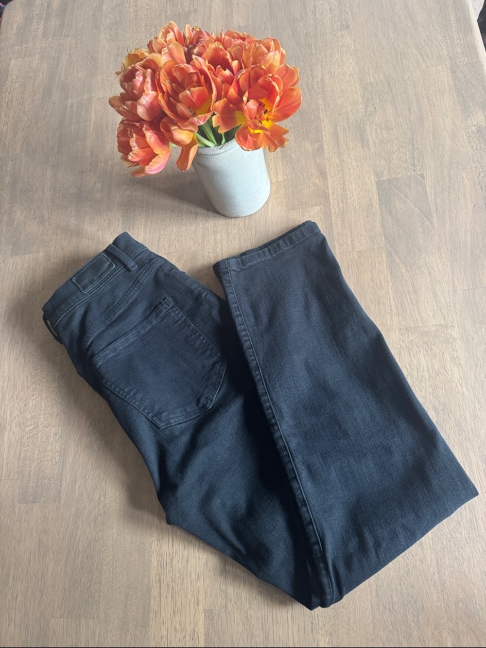 Express Women's High-Rise Slim Jeans in Black Denim 8R